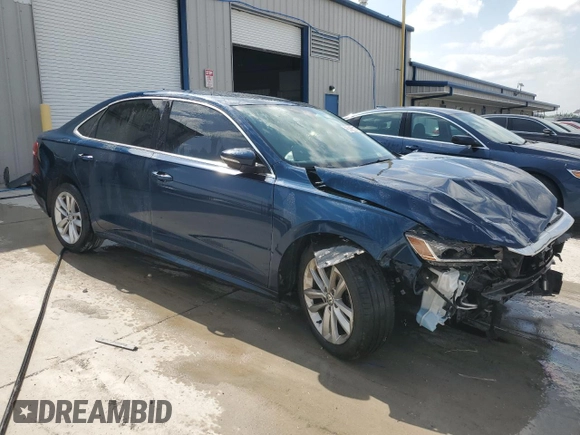 2020 Volkswagen Passat SE с VIN 1VWSA7A33LC026826, выставлен на аукционе Copart как лот 53975365 с пробегом 87 781 миль миль и Чистый • Clean title. История ставок и продаж доступна на DreamBid. Изображение 4.