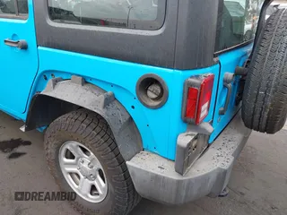 2018 Jeep Wrangler Unlimited Sport with VIN 1C4BJWDG8JL909376, listed as a IAAI auction lot 41632019 with 40,968 mi miles and . Bid and sale history available at DreamBid. Image 6.