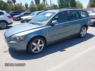 2005 Volvo V50 с VIN YV1MJ682452105766, выставлен на аукционе IAAI как лот 42301672 с пробегом 209 256 миль миль и . История ставок и продаж доступна на DreamBid. Изображение 2.