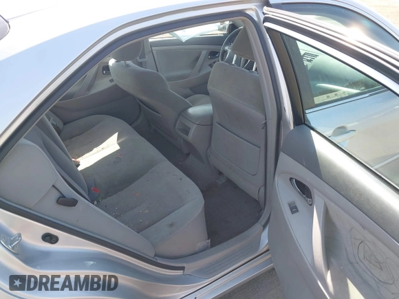 2011 Toyota Camry LE with VIN 4T4BF3EK6BR187499, listed as a IAAI auction lot 41800072 with 186,062 mi miles. Bid and sale history available at carsss.com. Image 8.