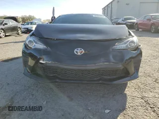 2017 Toyota 86 with VIN JF1ZNAA14H9710909, listed as a Copart auction lot 85602644 with 70,154 mi miles and Non Repairable. Bid and sale history available at carsss.com. Image 5.