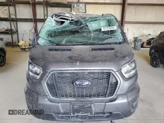 2023 Ford Transit Passenger XL with VIN 1FBAX9YG7PKA99683, listed as a Copart auction lot 72123694 with 21,370 mi miles and Salvage Title. Bid and sale history available at DreamBid. Image 5.