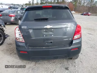 2016 Chevrolet Trax LS with VIN 3GNCJKSB6GL260251, listed as a IAAI auction lot 38243033 with 1 mi miles. Bid and sale history available at carsss.com. Image 15.