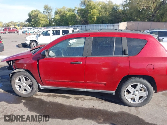2008 Jeep Compass Sport with VIN 1J8FF47W78D787200, listed as a IAAI auction lot 40565853 with 153,500 mi miles and . Bid and sale history available at DreamBid. Image 15.