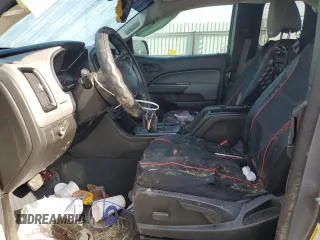 2020 Chevrolet Colorado 2WD Work Truck z VIN 1GCHSBEN7L1228007, wystawiony jako Copart lot #43006315 z przebiegiem 63 417 mil mil oraz Szkoda całkowita • Salvage title. Historia ofert i sprzedaży dostępna na DreamBid. Obrazek 7.