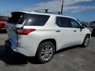 2020 Chevrolet Traverse High Country with VIN 1GNERNKW2LJ222572, listed as a Copart auction lot 54687115 with 109,652 mi miles and Salvage title. Bid and sale history available at DreamBid. Image 3.