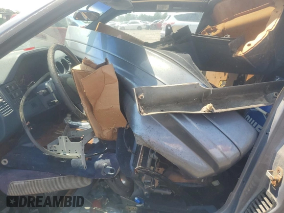 1986 Nissan 300ZX GS z VIN JN1HZ16S2GX095902, wystawiony jako Copart lot #63410585 z przebiegiem 217 539 mil mil oraz Czysty tytuł • Clean title. Historia ofert i sprzedaży dostępna na DreamBid. Obrazek 7.