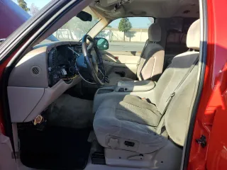 2002 Chevrolet Tahoe LS with VIN 1GNEC13V12R250234, listed as a Copart auction lot 45420765 with 175,526 mi miles and Salvage Title. Bid and sale history available at carsss.com. Image 7.