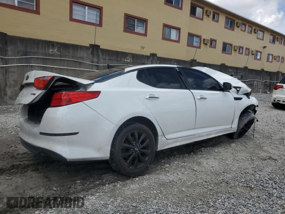 2015 Kia Optima EX z VIN 5XXGN4A70FG481037, wystawiony jako Copart lot #63845355 z przebiegiem Nie podano mil oraz Szkoda całkowita • Salvage title. Historia ofert i sprzedaży dostępna na DreamBid. Obrazek 3.