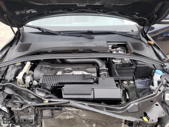 2016 Volvo XC60 T5 Platinum with VIN YV4612RM7G2843729, listed as a Copart auction lot 89247715 with 85,896 mi miles and Salvage Title. Bid and sale history available at carsss.com. Image 12.