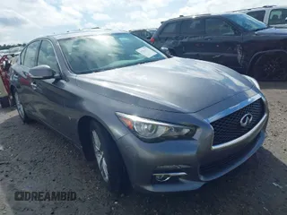 2015 Infiniti Q50 with VIN JN1BV7AP2FM332816, listed as a IAAI auction lot 41864532 with 180,683 mi miles. Bid and sale history available at carsss.com. Image 1.