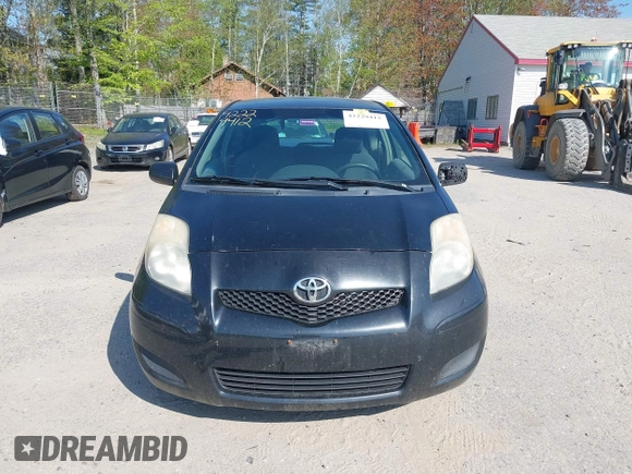 2010 Toyota Yaris z VIN JTDJT4K39A5292536, wystawiony jako IAAI lot #42229412 z przebiegiem 152 195 mil mil oraz . Historia ofert i sprzedaży dostępna na DreamBid. Obrazek 13.