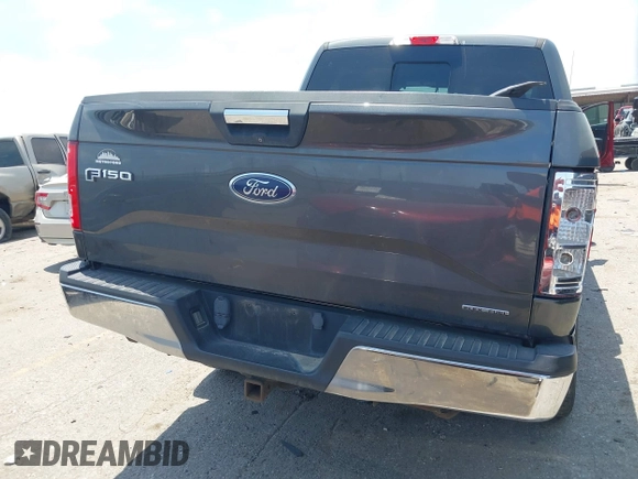 2016 Ford F-150 XLT z VIN 1FTEW1EFXGFB95152, wystawiony jako IAAI lot #42277177 z przebiegiem 169 359 mil mil oraz . Historia ofert i sprzedaży dostępna na DreamBid. Obrazek 16.