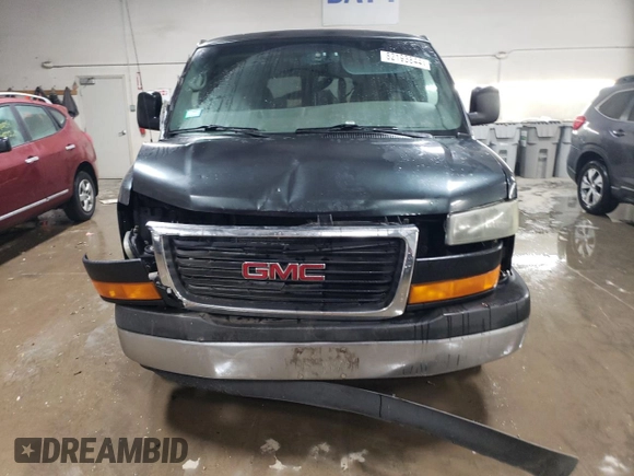 2004 GMC Savana Cargo Van YF7 Upfitter with VIN 1GDFG15T041147283, listed as a Copart auction lot 82193844 with 264,051 mi miles and Salvage Title. Bid and sale history available at carsss.com. Image 5.