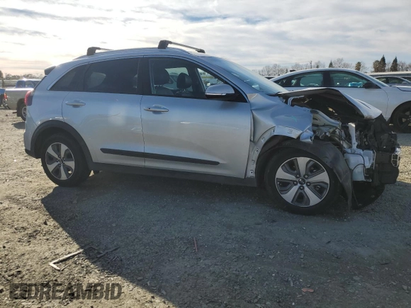 2019 Kia Niro EX with VIN KNDCC3LC2K5297922, listed as a Copart auction lot 87704305 with 103,435 mi miles and Salvage Title. Bid and sale history available at carsss.com. Image 4.