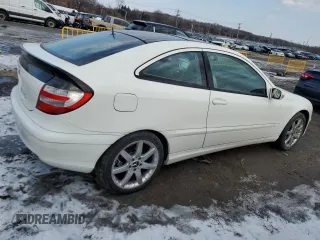 2005 Mercedes-Benz C z VIN WDBRN64JX5A764906, wystawiony jako Copart lot #41567275 z przebiegiem 94 593 mil mil oraz Szkoda całkowita • Salvage title. Historia ofert i sprzedaży dostępna na DreamBid. Obrazek 3.