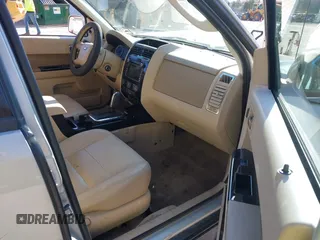 2009 Ford Escape Limited with VIN 1FMCU04GX9KD12252, listed as a IAAI auction lot 42121277 with 189,949 mi miles and . Bid and sale history available at DreamBid. Image 5.