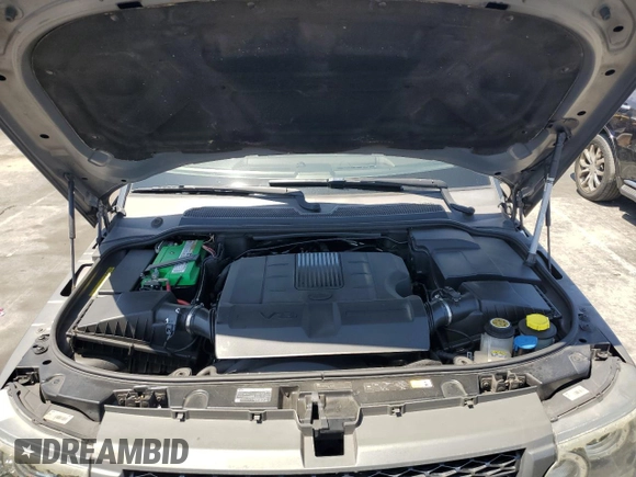 2011 Land Rover Range Rover Sport HSE с VIN SALSF2D42BA702973, выставлен на аукционе Copart как лот 61421615 с пробегом 104 635 миль миль и Списание • Salvage title. История ставок и продаж доступна на DreamBid. Изображение 12.