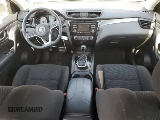 2017 Nissan Rogue SV with VIN JN1BJ1CP7HW007026, listed as a Copart auction lot 60282215 with 53,792 mi miles and Salvage title. Bid and sale history available at DreamBid. Image 8.