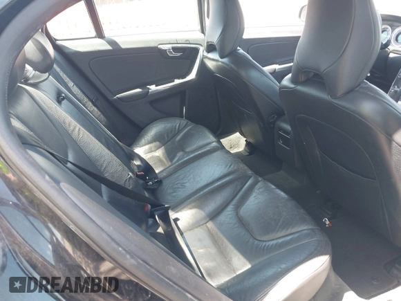 2012 Volvo S60 T5 с VIN YV1622FS4C2142489, выставлен на аукционе IAAI как лот 42234409 с пробегом 218 907 миль миль и . История ставок и продаж доступна на DreamBid. Изображение 8.