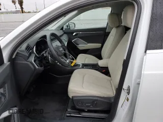 2021 Audi Q3 S line Premium Plus with VIN WA1EECF33M1101361, listed as a Copart auction lot 39205703 with 1,426 mi miles. Bid and sale history available at carsss.com. Image 7.