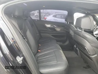 2022 BMW 7 Series 740i with VIN WBA7T2C04NCJ31237, listed as a Copart auction lot 76627214 with 44,630 mi miles and Salvage Title. Bid and sale history available at carsss.com. Image 11.