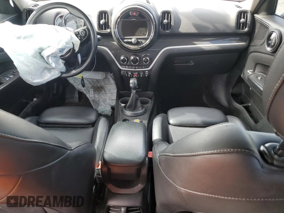 2018 MINI Countryman Cooper S with VIN WMZYT3C38J3E00263, listed as a Copart auction lot 41866005 with 0 mi miles and Salvage Title. Bid and sale history available at carsss.com. Image 8.