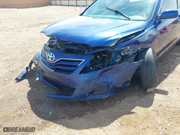 2011 Toyota Camry LE with VIN 4T1BF3EK8BU593469, listed as a IAAI auction lot 41905532 with 307,188 mi miles. Bid and sale history available at carsss.com. Image 6.