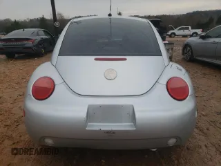 2004 Volkswagen New Beetle Coupe GLS with VIN 3VWCK31C54M414103, listed as a Copart auction lot 83652174 with 68,132 mi miles and Salvage Title. Bid and sale history available at carsss.com. Image 6.