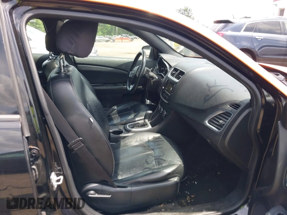 2014 Dodge Avenger SXT with VIN 1C3CDZCB7EN237635, listed as a IAAI auction lot 42521196 with 126,879 mi miles and . Bid and sale history available at DreamBid. Image 5.