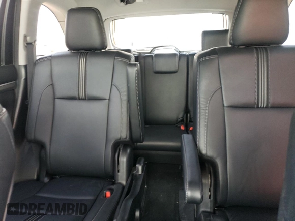 2018 Toyota Highlander SE with VIN 5TDJZRFH3JS895705, listed as a Copart auction lot 58028185 with 23,800 mi miles and Salvage title. Bid and sale history available at DreamBid. Image 10.