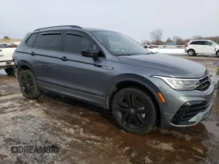 2022 Volkswagen Tiguan SE R-Line Black with VIN 3VV8B7AXXNM106110, listed as a Copart auction lot 43039575 with 24,728 mi miles and Salvage Title. Bid and sale history available at DreamBid. Image 4.