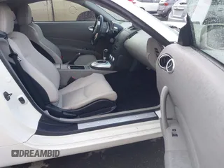 2007 Nissan 350Z Enthusiast z VIN JN1BZ34D17M501594, wystawiony jako IAAI lot #42256549 z przebiegiem Nie podano mil oraz . Historia ofert i sprzedaży dostępna na DreamBid. Obrazek 5.