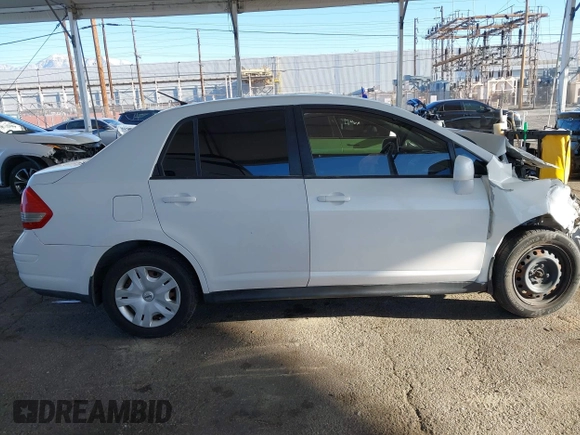 2011 Nissan Versa 1.8 S with VIN 3N1BC1AP9BL417255, listed as a IAAI auction lot 41829059 with 91,273 mi miles. Bid and sale history available at carsss.com. Image 13.