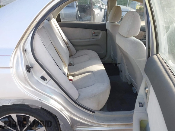 2007 Kia Spectra EX z VIN KNAFE121875390282, wystawiony jako IAAI lot #42258052 z przebiegiem 97 869 mil mil oraz . Historia ofert i sprzedaży dostępna na DreamBid. Obrazek 8.