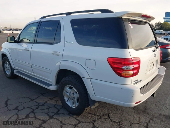 2002 Toyota Sequoia Limited with VIN 5TDZT38A72S112419, listed as a IAAI auction lot 41397980 with 115,947 mi miles. Bid and sale history available at carsss.com. Image 3.