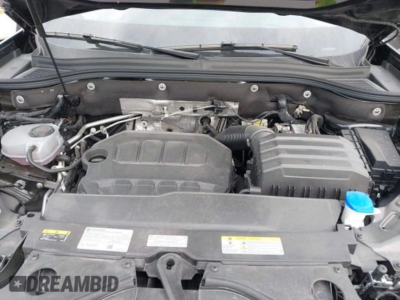 2024 Volkswagen Atlas SEL Premium R-Line with VIN 1V2FR2CA2RC574836, listed as a IAAI auction lot 41663458 with 15,527 mi miles and . Bid and sale history available at DreamBid. Image 10.