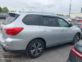 2017 Nissan Pathfinder SV with VIN 5N1DR2MM9HC648975, listed as a IAAI auction lot 42042921 with 125,057 mi miles. Bid and sale history available at carsss.com. Image 13.