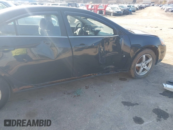 2008 Pontiac G6 with VIN 1G2ZG57N684171992, listed as a IAAI auction lot 42014531 with 1 mi miles. Bid and sale history available at carsss.com. Image 6.