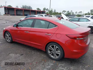 2017 Hyundai Elantra SE z VIN 5NPD84LF7HH052757, wystawiony jako IAAI lot #41409185 z przebiegiem 179 954 mil mil oraz . Historia ofert i sprzedaży dostępna na DreamBid. Obrazek 3.