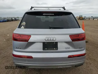 2017 Audi Q7 Premium Plus with VIN WA1LAAF76HD022619, listed as a Copart auction lot 62108625 with 145,475 mi miles and Clean title. Bid and sale history available at DreamBid. Image 6.