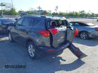 2013 Toyota RAV4 XLE с VIN JTMWFREVXDD005691, выставлен на аукционе IAAI как лот 42377134 с пробегом 64 964 миль миль и . История ставок и продаж доступна на DreamBid. Изображение 6.