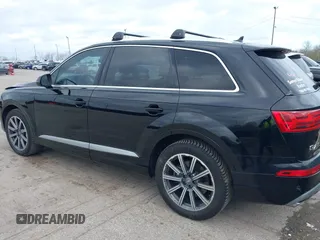 2017 Audi Q7 Premium Plus with VIN WA1LAAF7XHD008027, listed as a IAAI auction lot 41930270 with 128,713 mi miles. Bid and sale history available at carsss.com. Image 14.