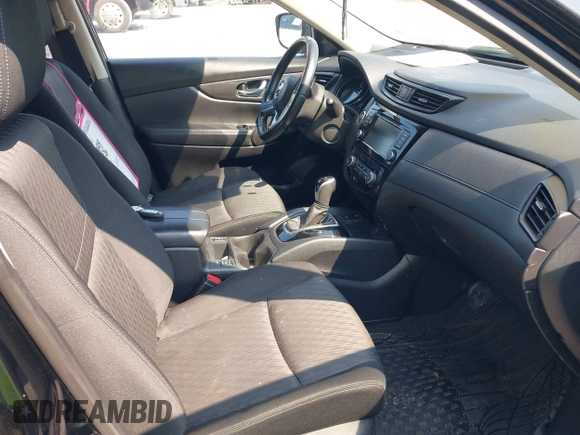 2020 Nissan Rogue SV z VIN JN8AT2MT6LW004605, wystawiony jako IAAI lot #42429525 z przebiegiem 87 349 mil mil oraz . Historia ofert i sprzedaży dostępna na DreamBid. Obrazek 5.