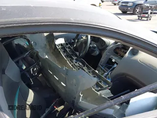2001 Toyota Celica GT с VIN JTDDR32T810106021, выставлен на аукционе IAAI как лот 42500579 с пробегом Не указан миль и . История ставок и продаж доступна на DreamBid. Изображение 5.