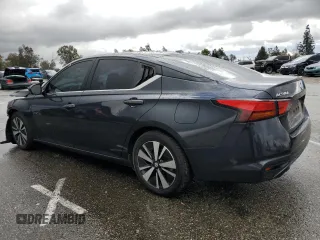 2019 Nissan Altima SL with VIN 1N4BL4EVXKC246167, listed as a Copart auction lot 48522325 with 92,273 mi miles and Salvage Title. Bid and sale history available at DreamBid. Image 2.