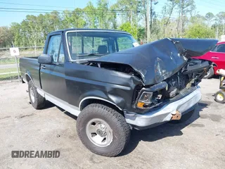 1995 Ford F-150 z VIN 1FTDF15YXSLB17767, wystawiony jako IAAI lot #41953525 z przebiegiem Nie podano mil oraz . Historia ofert i sprzedaży dostępna na DreamBid. Obrazek 1.
