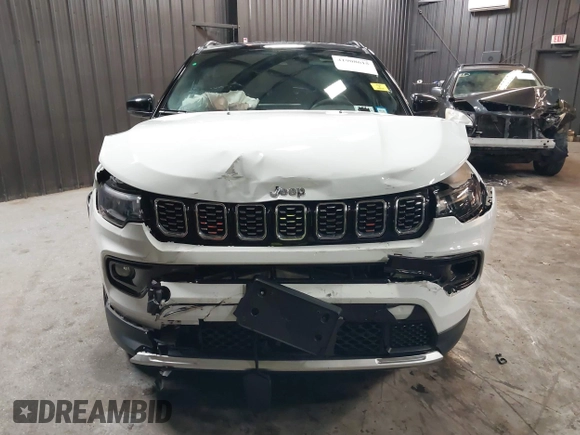 2024 Jeep Compass Limited with VIN 3C4NJDCN2RT173889, listed as a IAAI auction lot 41908615 with 9,823 mi miles and . Bid and sale history available at carsss.com. Image 13.