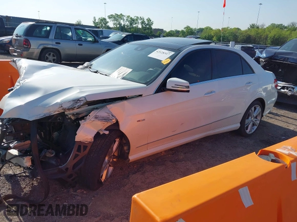 2012 Mercedes-Benz E 350 Luxury with VIN WDDHF8JB7CA601894, listed as a IAAI auction lot 42128317 with 68,735 mi miles and . Bid and sale history available at carsss.com. Image 16.