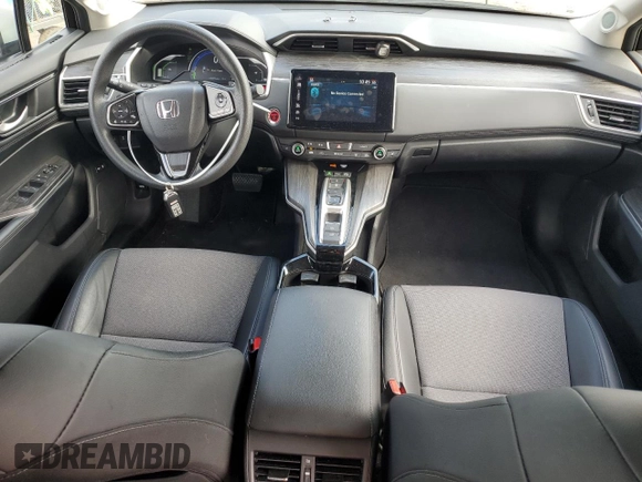 2019 Honda Clarity Plug-In Hybrid with VIN JHMZC5F18KC000064, listed as a Copart auction lot 68210234 with 70,273 mi miles and Salvage Title. Bid and sale history available at carsss.com. Image 8.